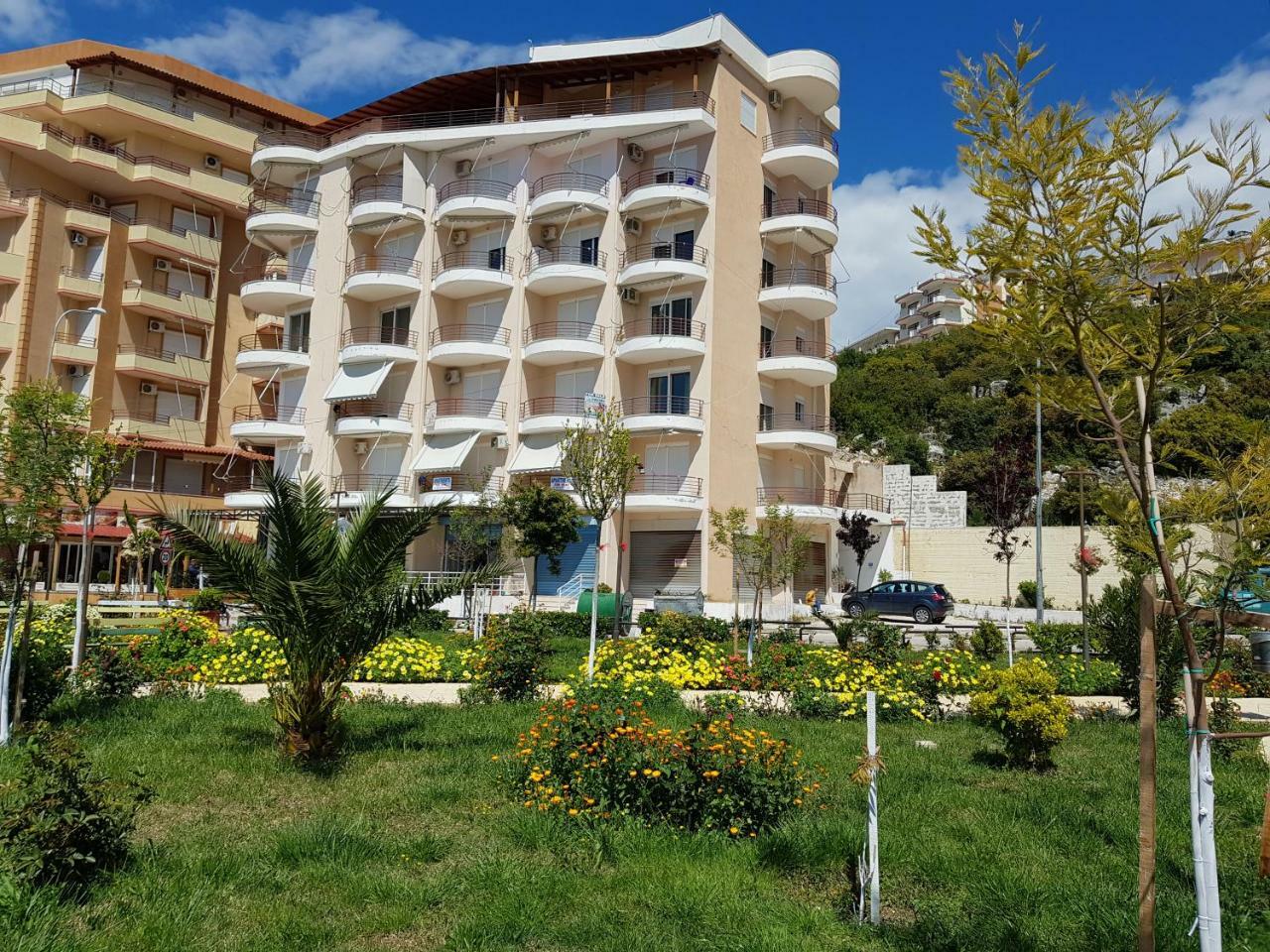 Apartment Of Beautiful Dreams Over The Sea Sarandë Esterno foto