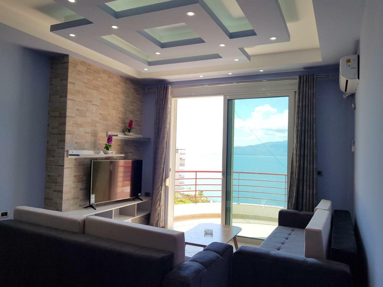 Apartment Of Beautiful Dreams Over The Sea Sarandë Esterno foto